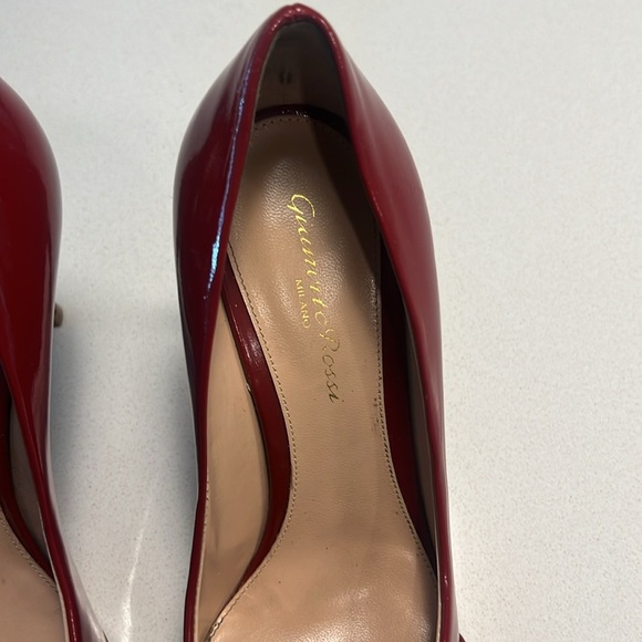 GIANVITO ROSSI 95 gathered glossed-leather pumps - Picture 5 of 14